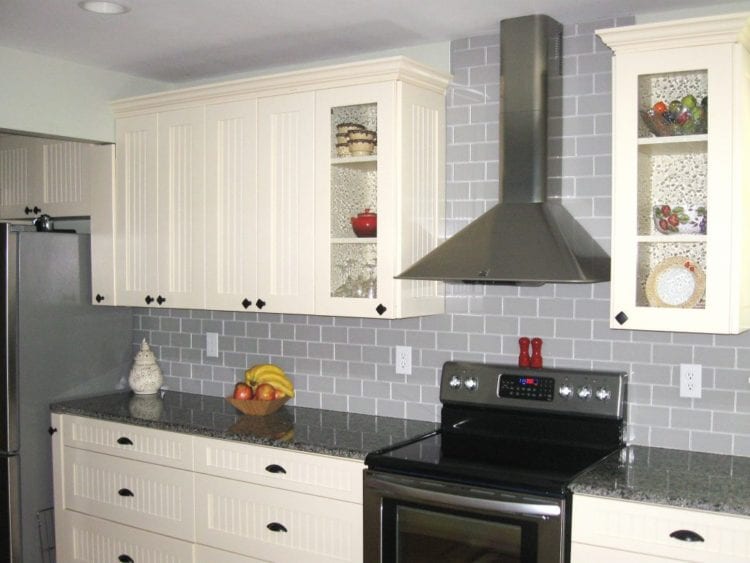 17 Grey Kitchen Backsplash Ideas That, Gray Glass Tile Backsplash